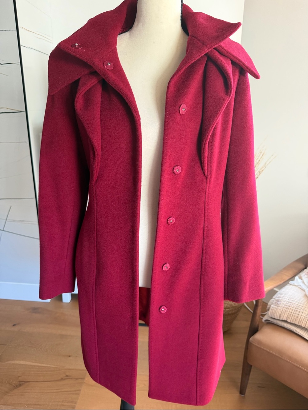 Bergdorf Goodman Women's Long Sleeve Sculpted Crimson Dress Coat - Picture 4 of 17